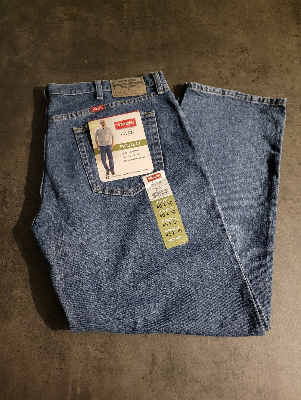 Wrangler Men's Regular Fit Jeans 40x30
